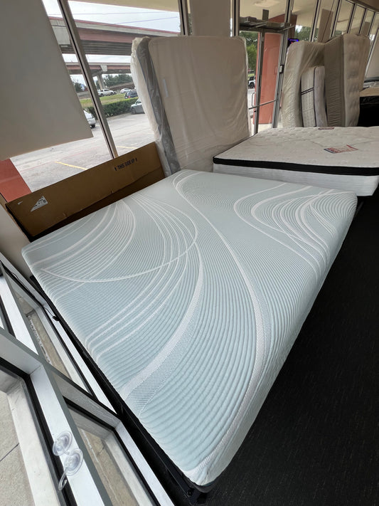 Tempur-Pedic ProAdapt® 2.0 Medium Hybrid king size Mattress