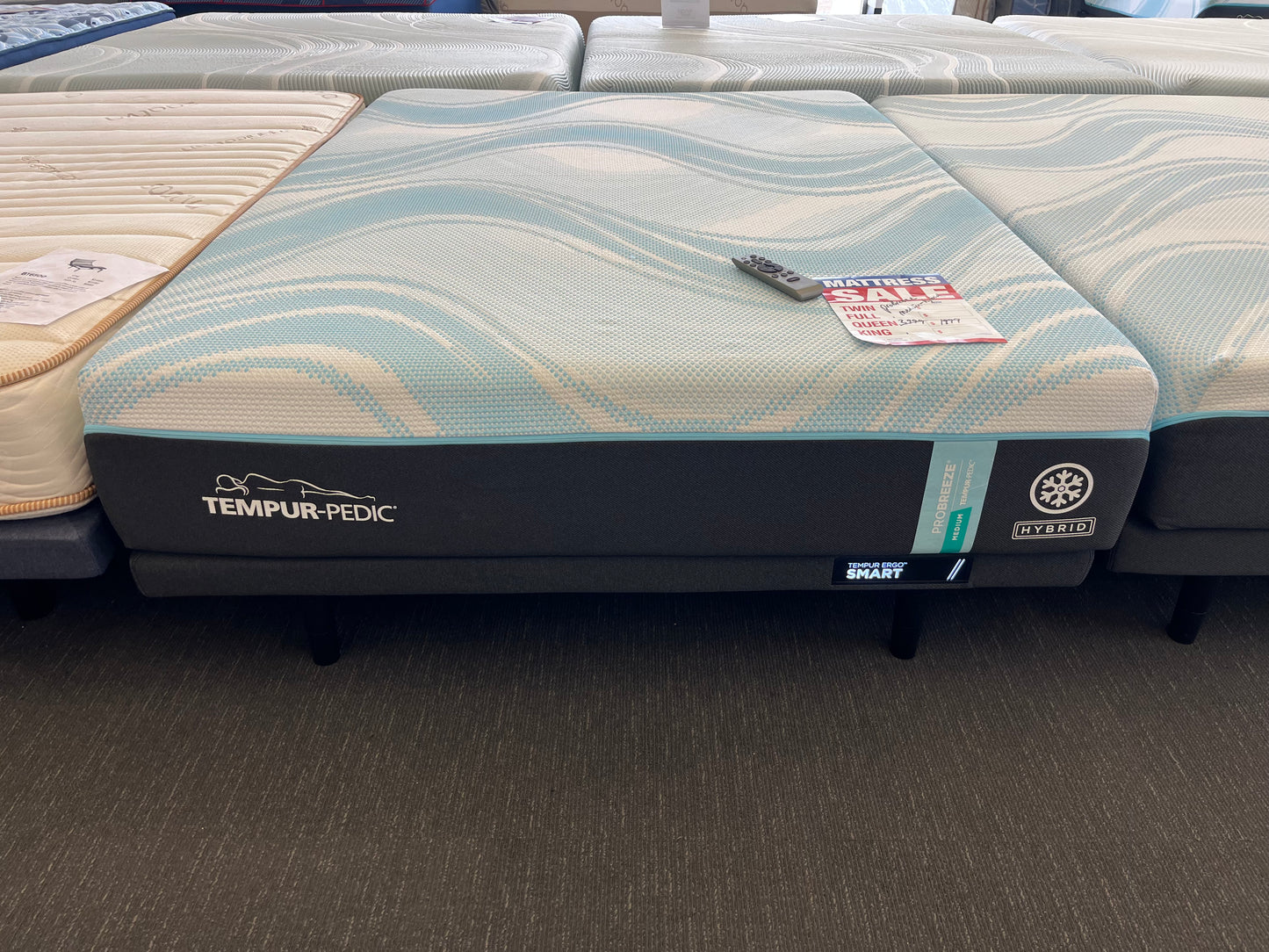 Tempur-Pedic ProBreeze Medium Hybrid 2.0 – Queen
