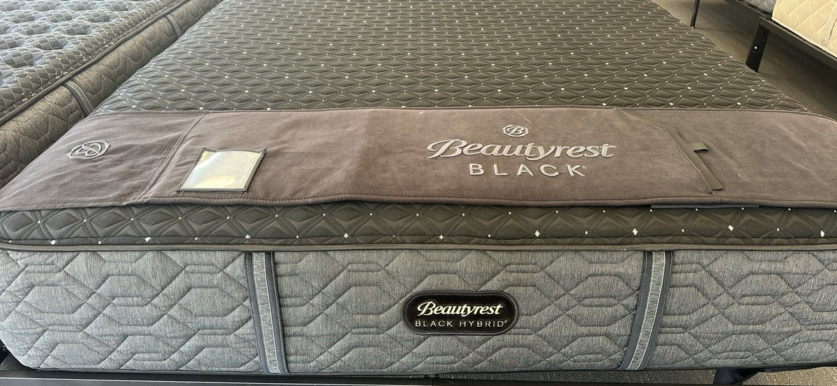 KING BEAUTYREST BLACK SERIES THREE MEDIUM HYBRID - 2,499!!