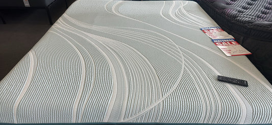 King Tempur-Pedic ProAdapt Medium Hybrid – $2,499