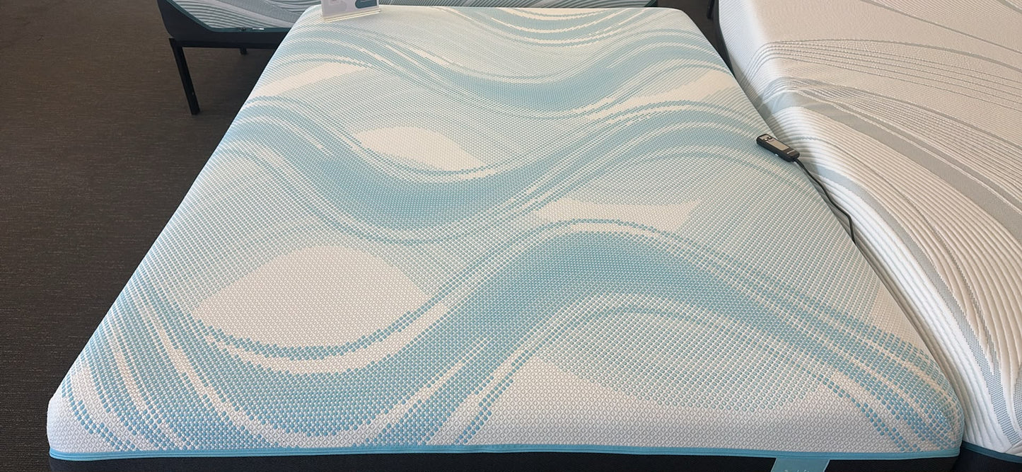 TEMPUR-Pedic PRObreeze® Medium (Non-Hybrid) Queen + BT6500 Adjustable Base – Only $3,999