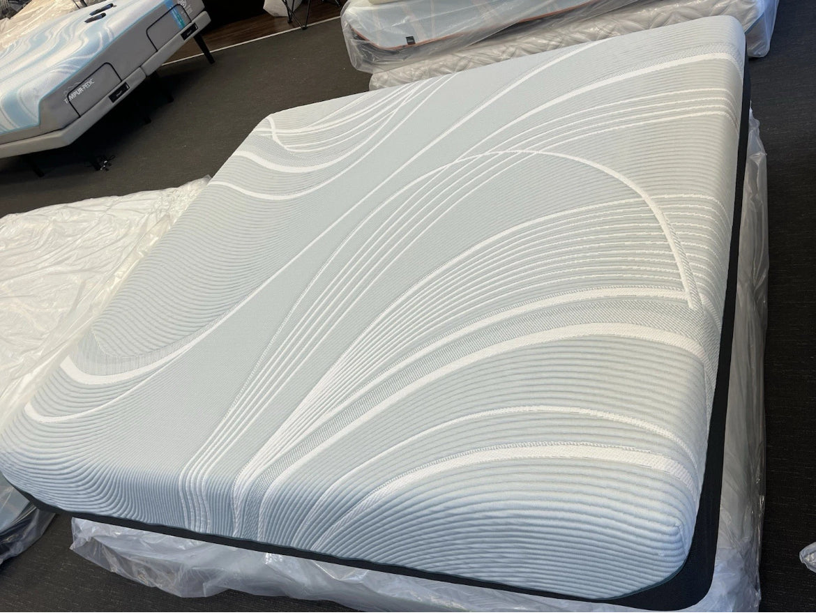 Tempur-Pedic ProAdapt® Medium Hybrid 2.0 – King Mattress