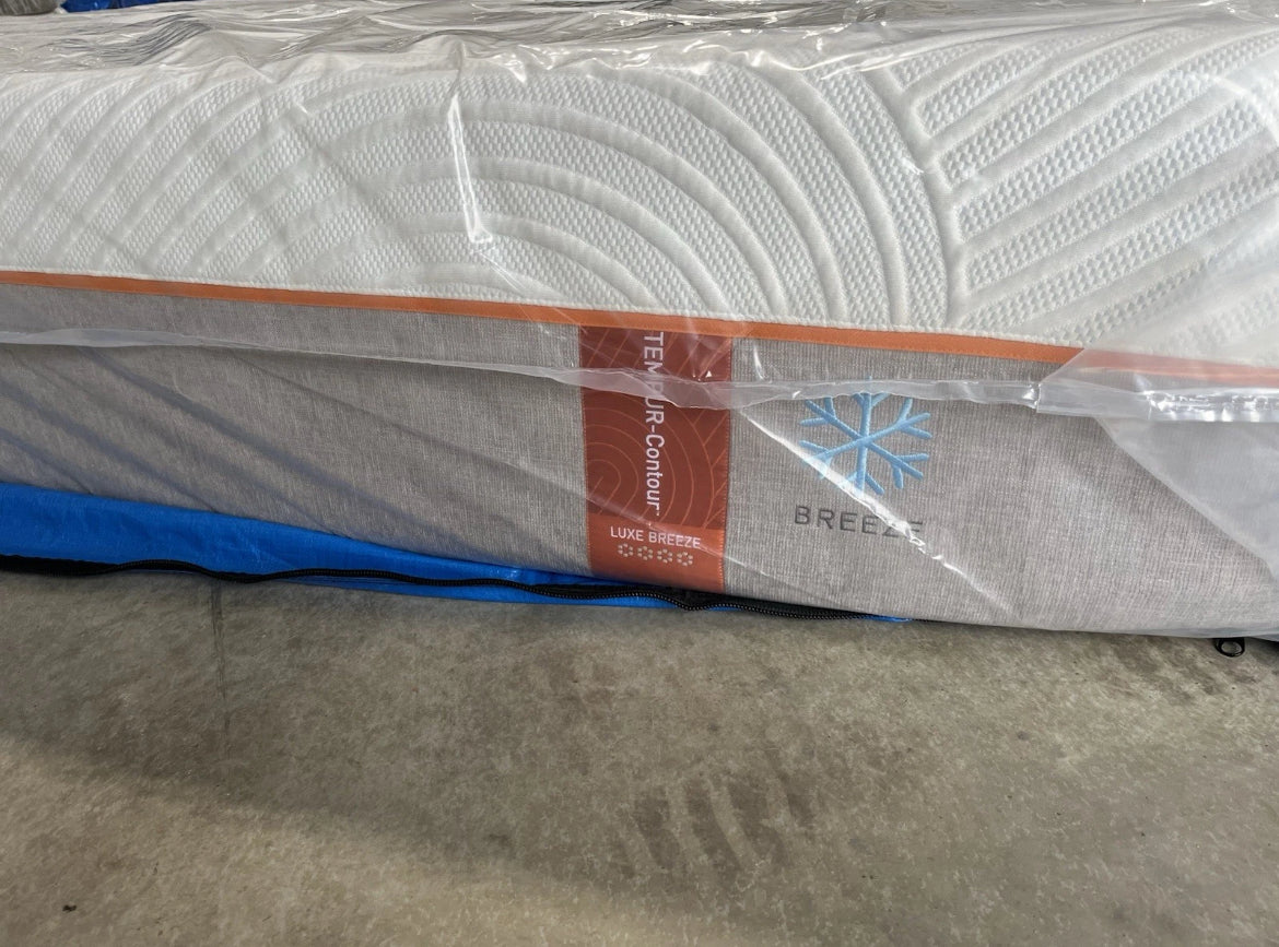 Tempur-Pedic LuxeBreeze® Firm Cal-King Mattress