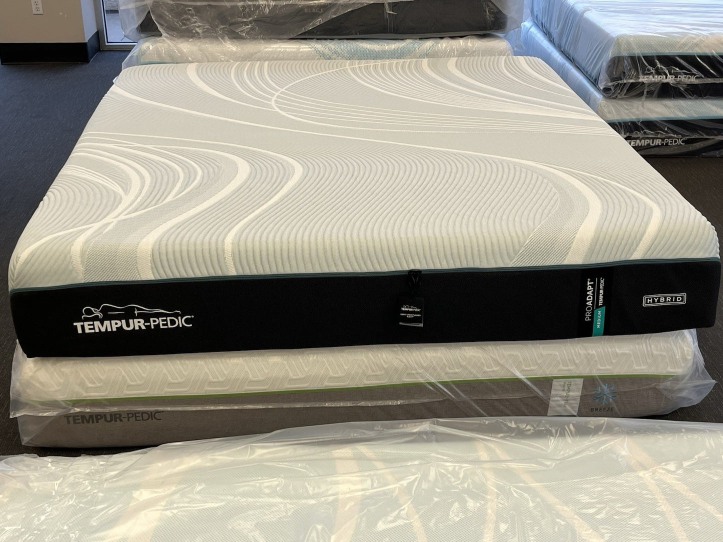 Tempurpedic ProAdapt Medium Hybrid 2.0 King Mattress