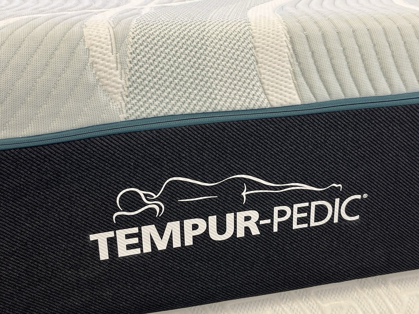 Tempurpedic ProAdapt Medium Hybrid 2.0 King Mattress