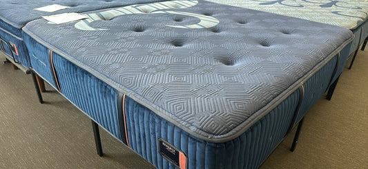 King Tempur-Pedic ProAdapt Firm
