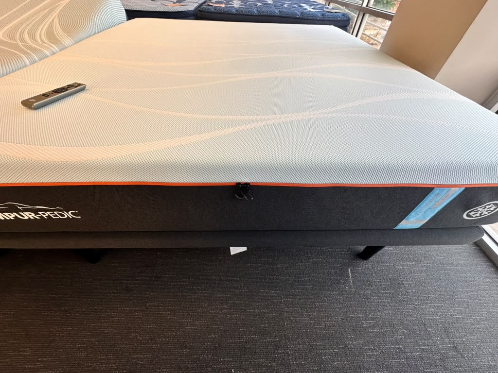 King Tempur-Pedic LuxeBreeze Firm 1.0 + Tempur-Ergo 3.0 Adjustable Base – Only $3,999!