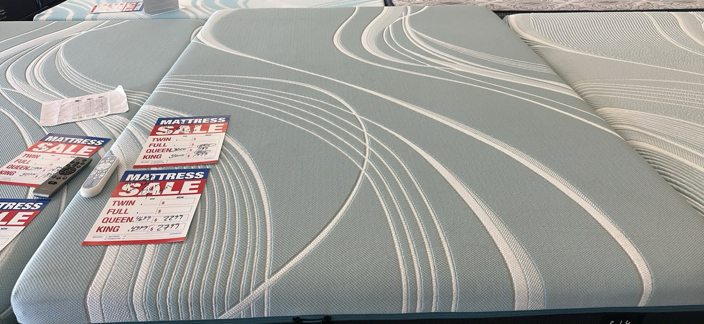 Tempur-Pedic LuxeAdapt Firm 2.0 Queen + BT6500 Adjustable Base – ONLY $3,599!