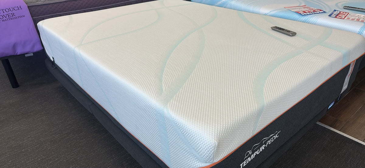 QUEEN TEMPUR-PEDIC LUXEADAPT FIRM 1.0 — ONLY $2,199!