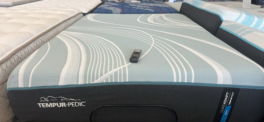 QUEEN TEMPUR-PEDIC LUXEADAPT SOFT — ONLY $2,799