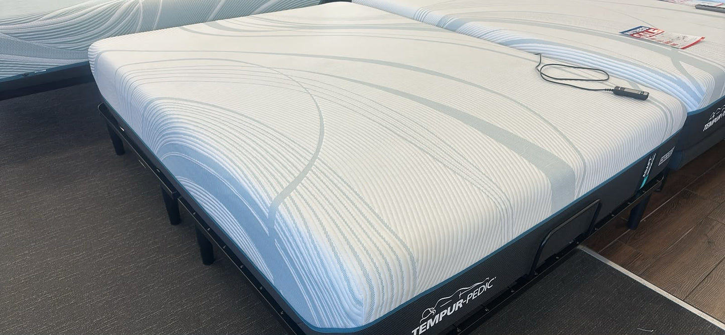 Queen TEMPUR-PEDIC Adapt Medium Hybrid Mattress – $1,699