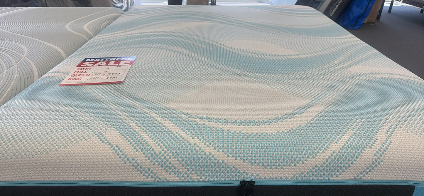 Queen Tempur-Pedic LuxeBreeze Medium – Only $2,999!